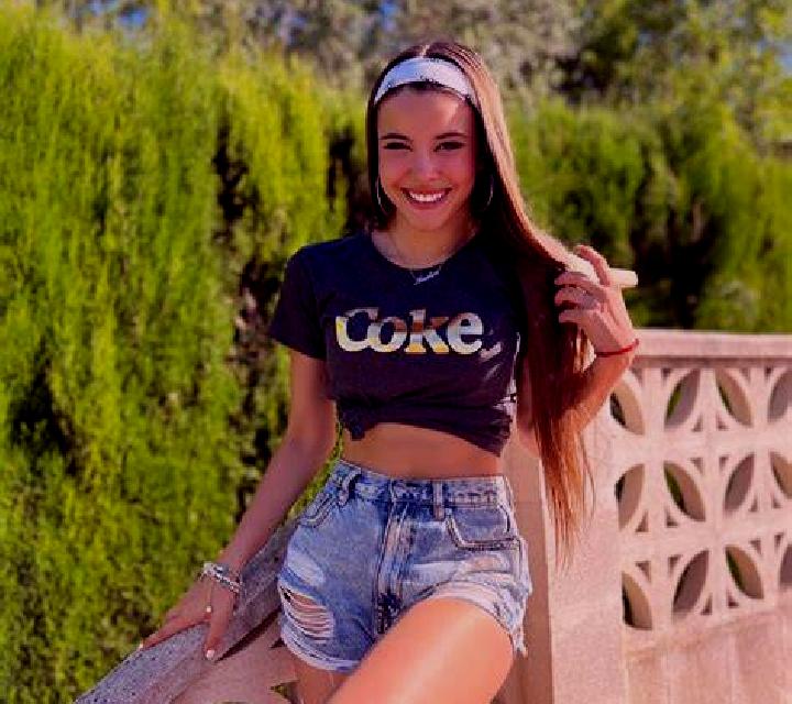 Valentina 2 Illueca escort