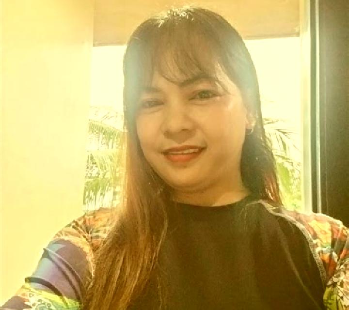 Valentina Salvatierra de Esca escort