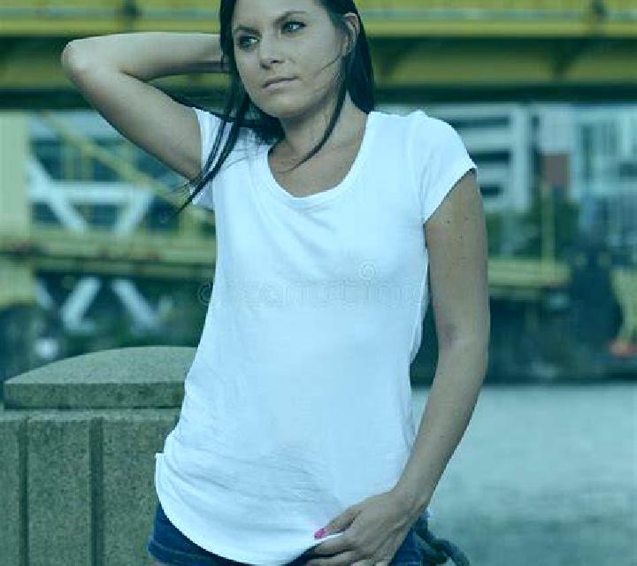 Valeria Atamaria escort