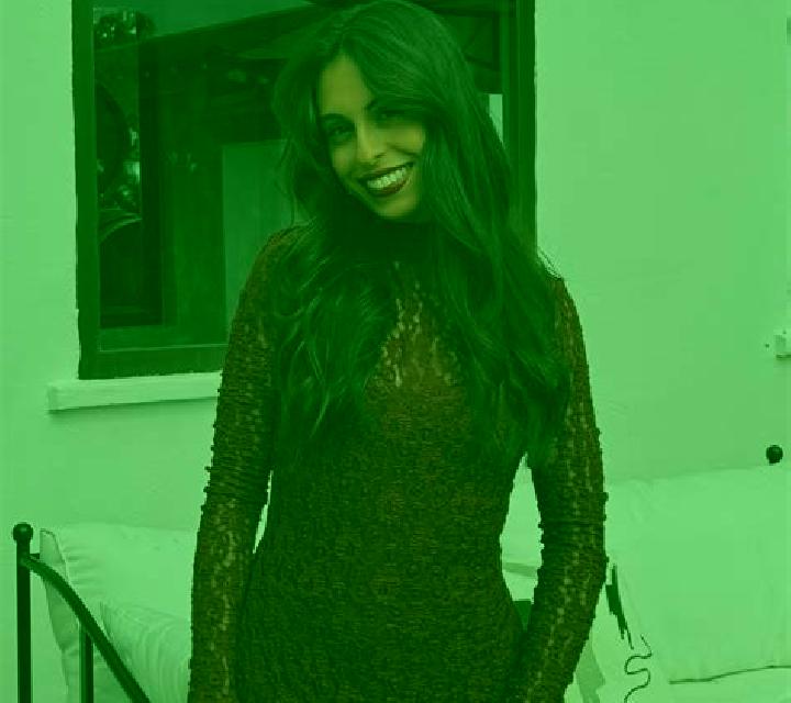 Valeria Carmena escort
