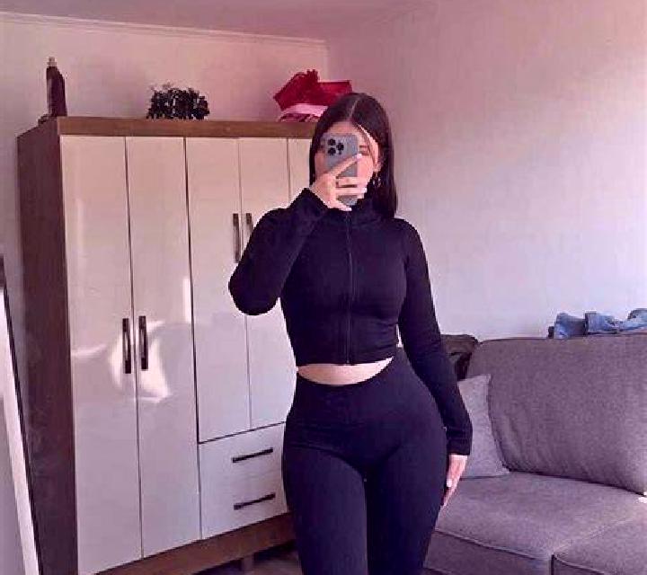Ximena 3 Sils escort