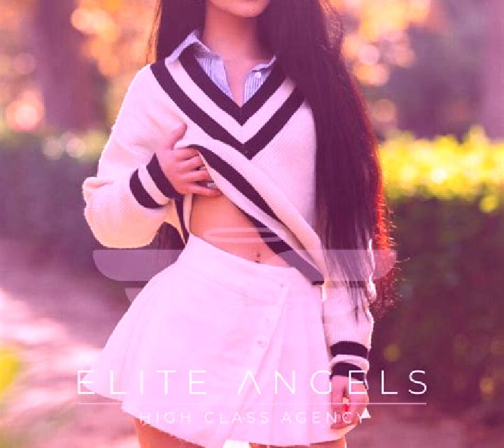 Ximena Cigales escort