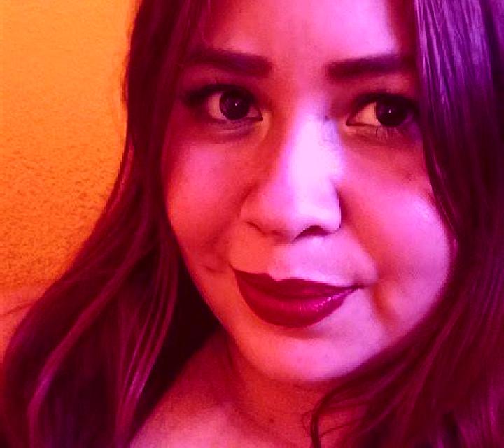 Ximena Guadalcanal escort
