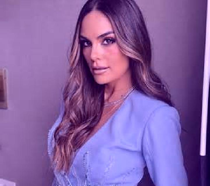 Ximena Medranda escort