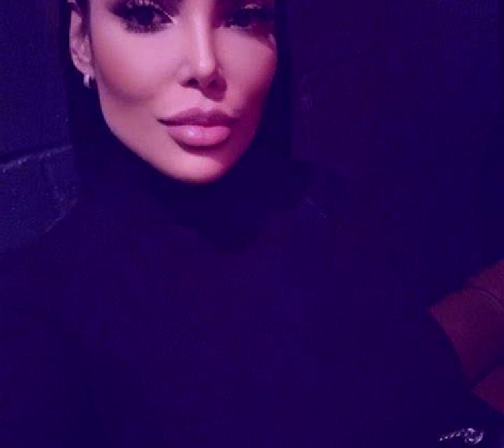 Yasmin Bisimbre escort
