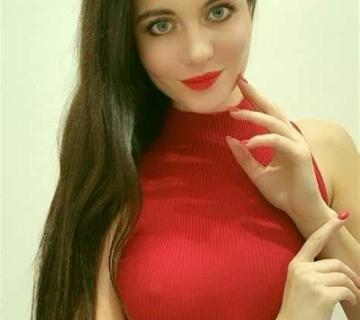 Yasmin Fuentecantos escort