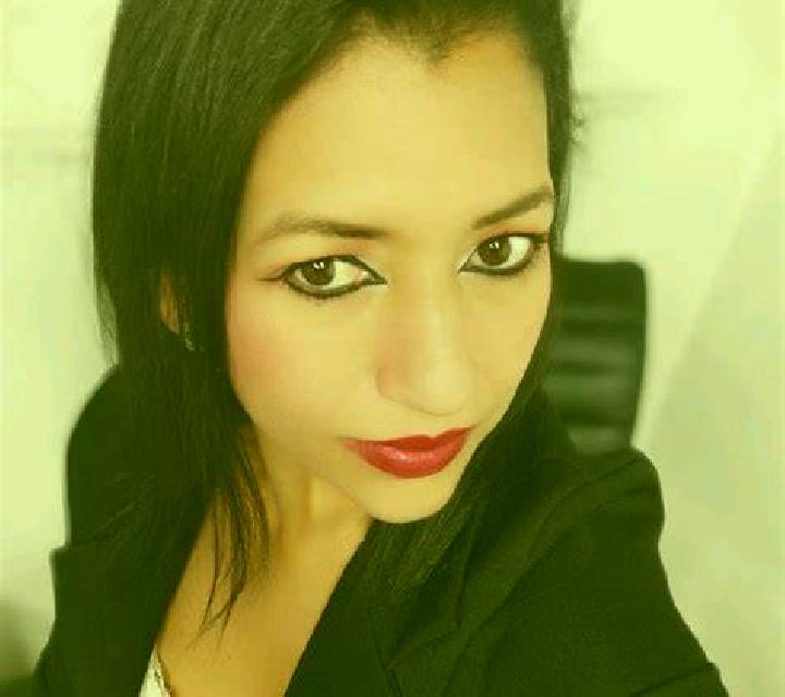 Zara 2 Irueste escort