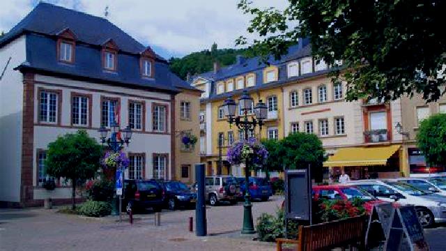 Zara 3 Gojar escort